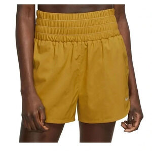 Nike One Women's Dri-FIT Ultra High-Waisted‎ 3" Brief-Lined Shorts